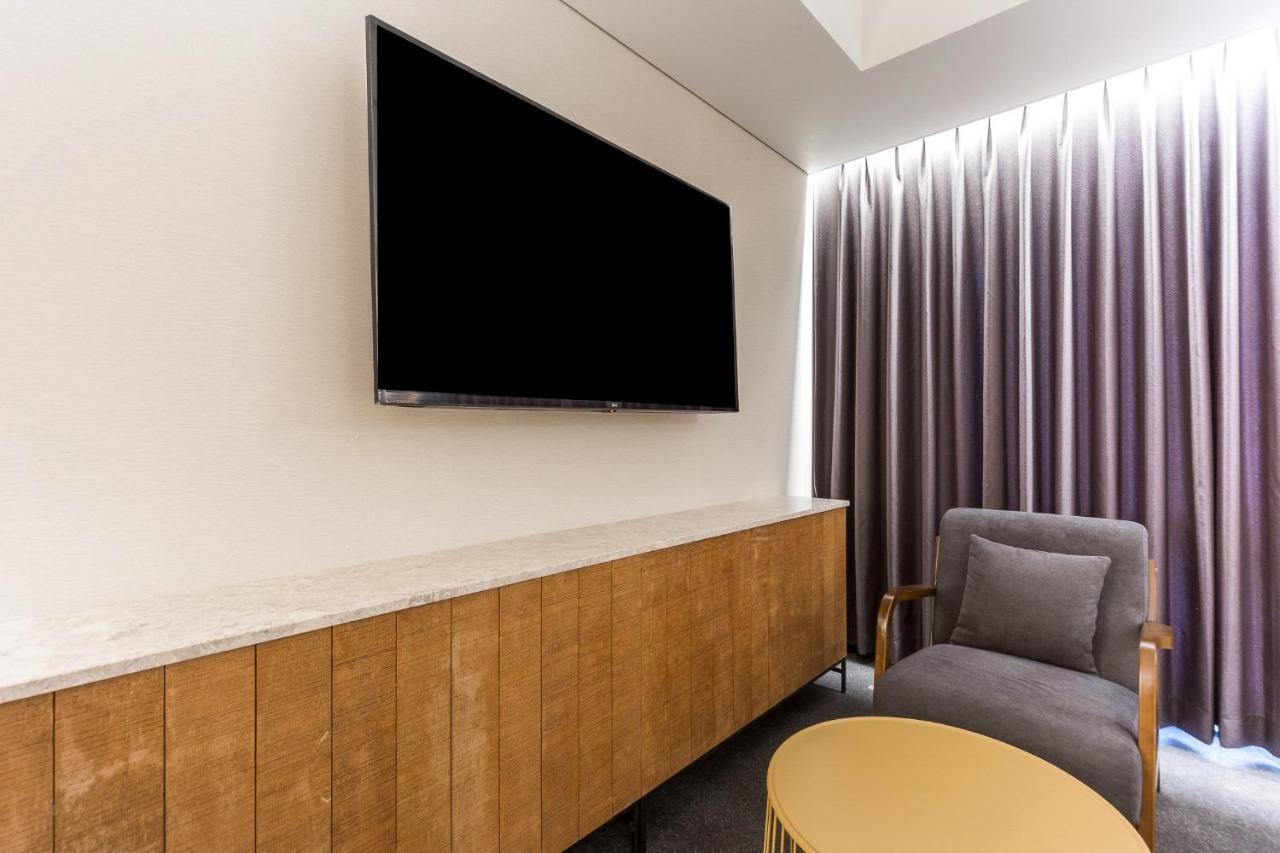Gwangju Hound Hotel Gwangju Metropolitan City ภายนอก รูปภาพ